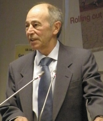 PA200482